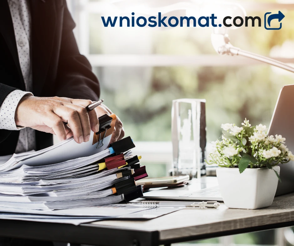 Jakie dokumenty musi przygotować przedsiębiorca, gdy stara się o kredyt firmowy?